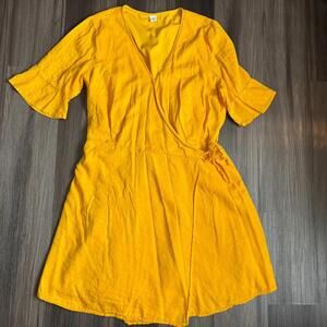 Old Navy Yellow Swing Dress Faux Wrap Size Large Flutter Sleeves V-Neck
